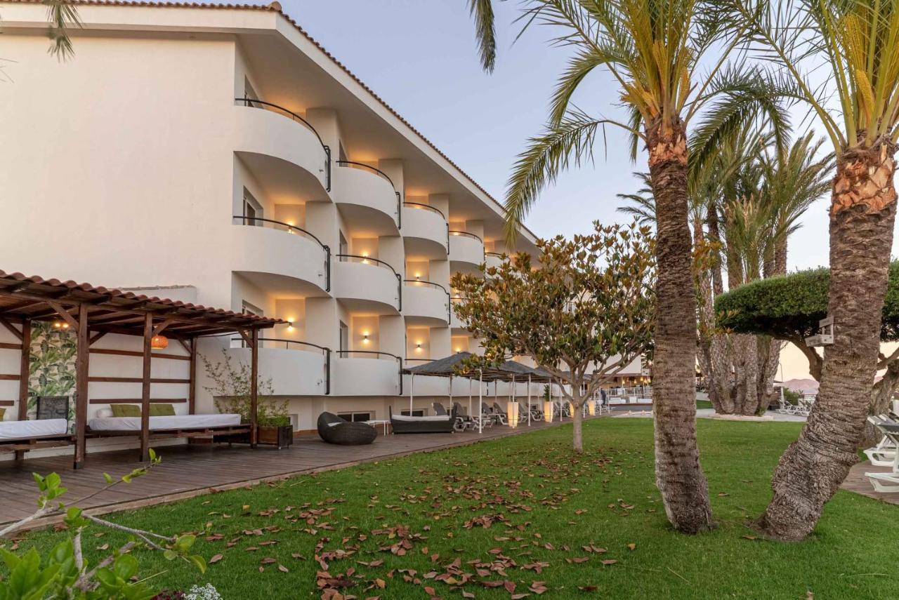 Ramada Resort By Wyndham Puerto De Mazarron Exterior photo