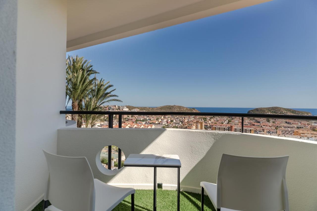 Ramada Resort By Wyndham Puerto De Mazarron Exterior photo