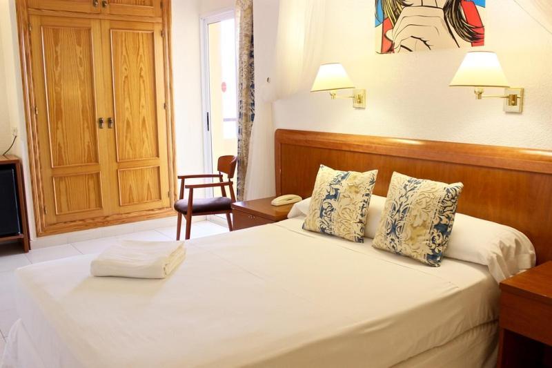 Ramada Resort By Wyndham Puerto De Mazarron Room photo
